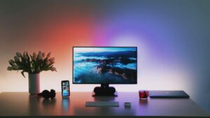 【2025年】おすすめの有機ELモニター!液晶との違いやメリットとデメリットについて!【OLED】